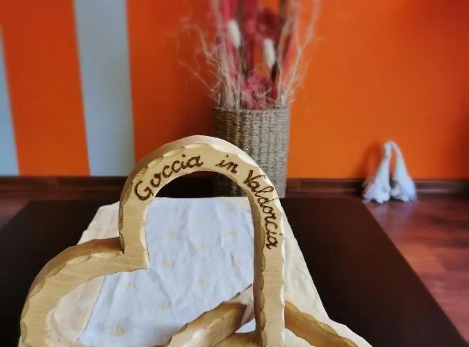 Goccia In Valdorcia Smart * 圣奎里科-多尔恰